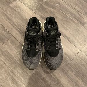 Nike Huarache run premium black/grey